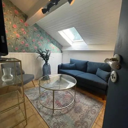 La Bastide Bed & Breakfast *
